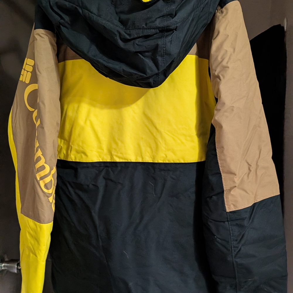 Columbia Black and Yellow Ski Jacket